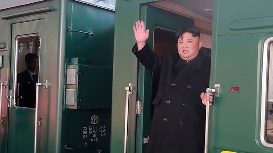 Kremlinul confirmă că liderul nord-coreean Kim Jong Un va vizita Rusia "în zilele următoare"