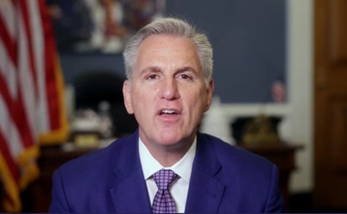 UPDATE - Preşedintele Camerei Reprezentanţilor cere deschiderea unei anchete pentru punerea sub acuzare a preşedintelui Joe Biden. Contextul în care a fost luată această decizie