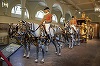 Un bărbat a fost arestat sâmbătă, după ce a fost văzut urcându-se pe un zid al Royal Mews, de lângă Palatul Buckingham din Londra