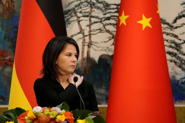 Beijingul denunţă ”o provocare” după ce şefa diplomaţiei germane Annalena Baerbock îl cataloghează drept ”dictator” pe Xi Jinping