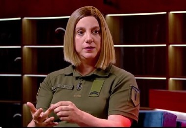 O purtătoare de cuvânt americană a armatei ucrainene a fost suspendată pentru comentarii controversate