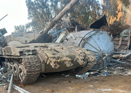 Tanc furat dintr-o bază militară în Israel, găsit într-un depozit de fier vechi la 20 de km depărtare. Al doilea caz, după furtul în februarie al unui tanc de la un memorial militar în Platoul Golan pentru a fi folosit la o manifestaţie anti-Netanyahu