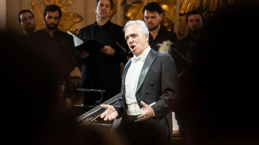 Un bariton argentinian a murit pe scenă, în Franţa
