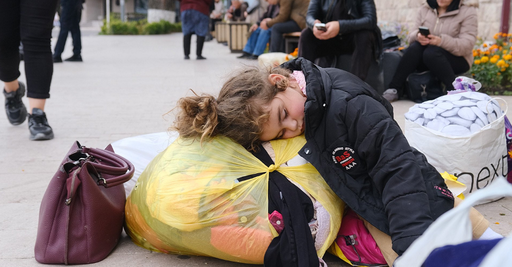 Peste 13.000 de oameni au fugit din Nagorno Karabah în Armenia, anunţă Erevanul. Oficiali de rang înalţi armeni şi azeri, la UE
