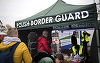 Polonia introduce controale la frontiera cu Slovacia, în spaţiul Schengen, împotriva unei rute a migraţiei clandestine