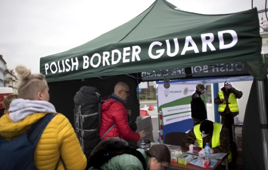 Polonia introduce controale la frontiera cu Slovacia, în spaţiul Schengen, împotriva unei rute a migraţiei clandestine