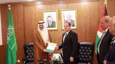 O delegaţie saudită condusă de către ambasadorul nerezident Nayef al-Sudairi, în Cisiordania pentru prima oară de la Acordurile de la Oslo