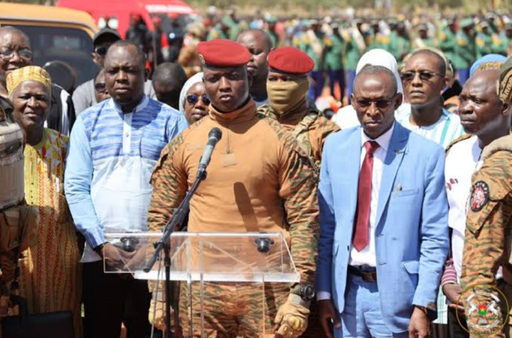 Patru ofiţeri arestaţi şi doi fugari în Burkina Faso, în urma unei tentative de puci în puci eşuate