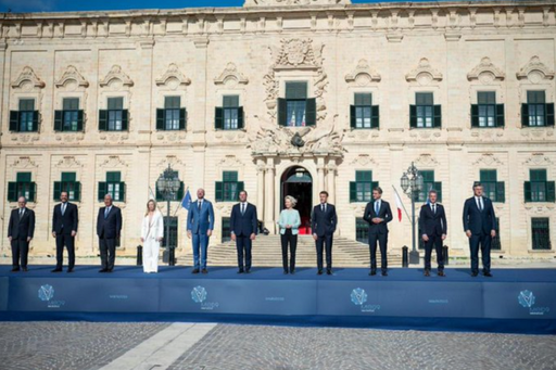 Italia nu mai vrea să primească migranţi salvaţi pe mare de către ONG-uri germane, anunţă Meloni la summitul ţărilor mediteraneene din UE în Malta. ”Nu ne putem juca de-a solidaritatea cu frontierele altora”