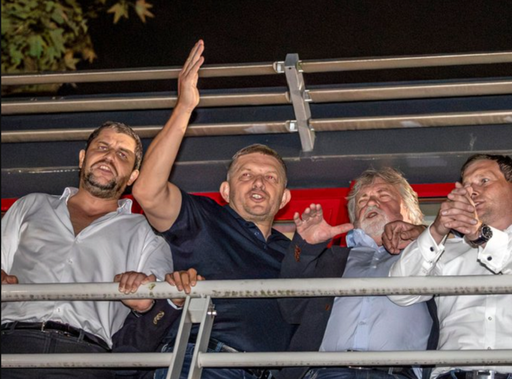 Partidul populist al fostului premier Robert Fico, care se opune ajutării Ucrainei, obţine o victorie în alegerile legislative