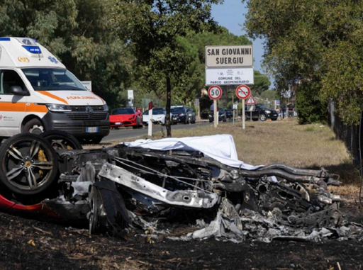 Un cuplu elveţian de sexagenari moare carbonizat într-un Ferrari închiriat, în Sardinia, într-un accident la un raliu de maşini de lux
