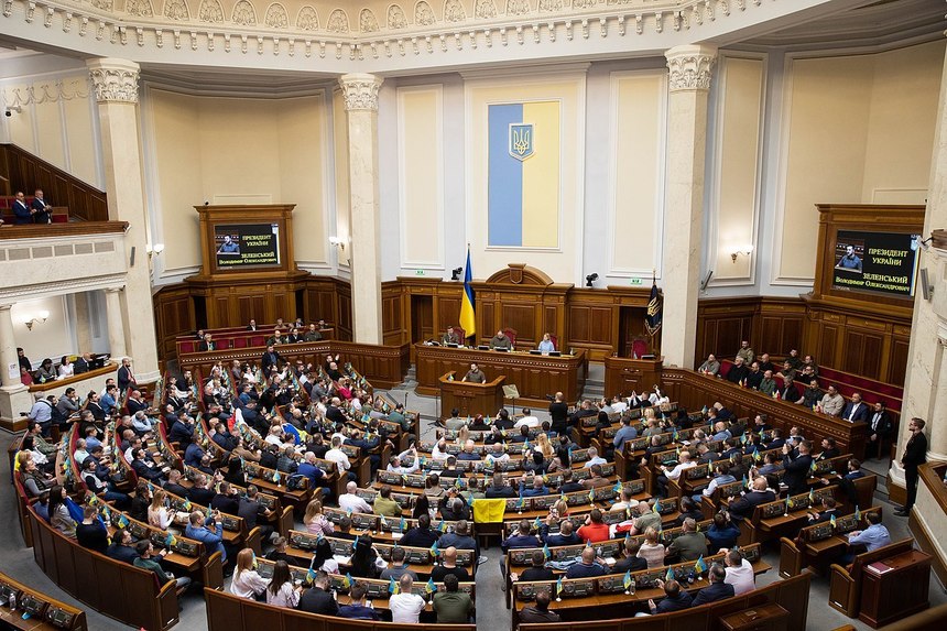 Parlamentul ucrainean înregistrează un proiect de lege care ar putea duce la interzicerea bisericii legate de Moscova