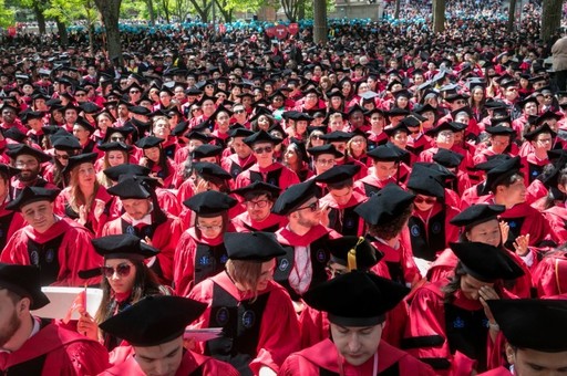 Universitatea Harvard este în centrul unui scandal, după o scrisoare pro-palestiniană a studenţilor