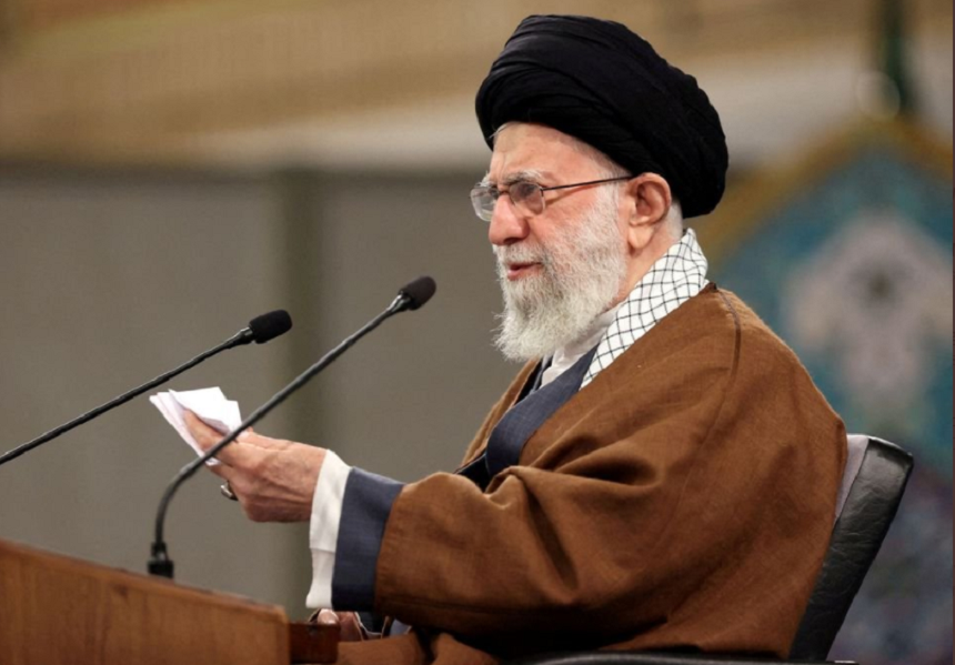 Ayatollahul Khamenei: "Sărutăm mâinile celor care au planificat atacul asupra regimului sionist"