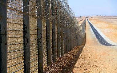 Departamentul de Stat spune că numărul americanilor morţi în Israel este de aşteptat să crească. SUA poartă discuţii cu Israel şi Egipt pentru a obţine trecerea în siguranţă a americanilor şi a altor civili care sunt în Gaza 