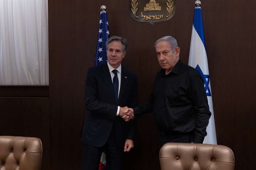 Blinken şi Netanyahu s-au adăpostit într-un buncăr. Sirenele de raid aerian au răsunat la Tel Aviv în timp ce se întâlneau