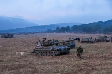 Armata israeliană anunţă că a ucis patru atacatori, într-o tentativă de infiltrare, la frontiera cu Libanul, în urma unor atacuri vizând ţinte Hezbollah