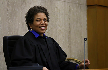 Judecătoarea Tanya Chutkan îi interzice lui Trump să comenteze cu privire la judecători, procurori şi martori în procesul în care urmează să fie judecat cu privire la încercări de a răsturna rezultatul alegerilor din 2020