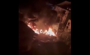 UPDATE - Sunt sute de victime în urma unui atac israelian asupra unui spital din Gaza, acuză oficiali ai administraţiei Hamas / Israelul spune că este vorba de un tir eşuat tras de Jihadul Islamic / Condamnări şi proteste antiisraeliene / Summit anulat