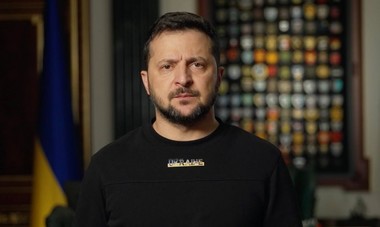 Zelenski anunţă că a discutat cu Joe Biden: Am vorbit despre menţinerea asistenţei pentru Ucraina anul viitor, un pachet semnificativ de sprijin pentru ţara noastră