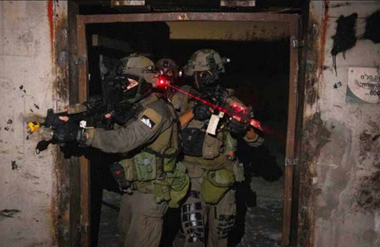 ”Majoritatea ostaticilor” Hamas din Fâşia Gaza ”este în viaţă”, estimează armata israeliană. ”Peste 20 dintre cei 200 de ostatici care se află în prezent în Fâşia Gaza sunt minori. Între 10 şi 20 dintre ei au peste 60 de ani”