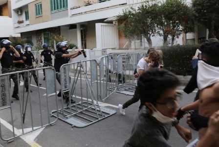 O mică explozie a avut loc peste noapte în faţa ambasadei Israelului din capitala cipriotă Nicosia