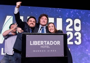 Alegeri generale în Argentina, duminică, marcate de cea mai gravă criză economică din ultimele două decenii