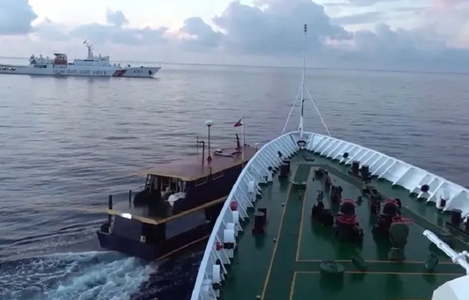 Filipinele îl convoacă pe ambasadorul chinez după coliziuni între nave chineze şi nave filipineze de aprovizionare a unui atol contestat din Insulele Spartleys, la Marea Chinei de Sud