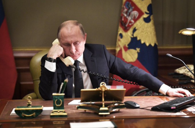 Putin îndeamnă, într-o convorbire cu Lula, la un acces ”fără oprelişti” a ajutorului umanitar în Fâşia Gaza. Lavrov denunţă, la Teheran, o consolidare militară americană în O,Mijlociu. Moscova, Teheranul şi Ankara cer oprirea vizării civililor în război