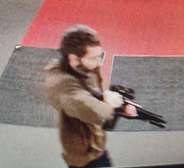 UPDATE: SUA - Cel puţin 22 de morţi în Maine, după ce un bărbat a deschis focul în două localuri. Poliţia l-a identificat pe atacator şi a lansat o amplă operaţiune de căutare 