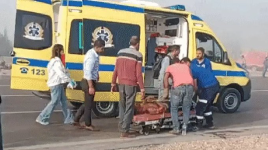 Treizeci şi cinci de morţi, cel puţin 18 carbonizaţi, şi cel puţin 53 de răniţi într-un accident în lanţ în Egipt