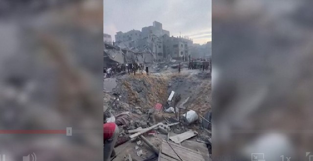 UPDATE - O explozie uriaşă a lovit o tabără de refugiaţi din Fâşia Gaza, sursele locale spun că sunt cel puţin 50 de morţi / Armata israeliană confirmă atacul şi spune că a vizat un lider Hamas, iar tunelurile subterane s-au prăbuşit