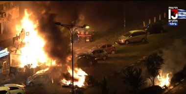 Doi răniţi, după ce o rachetă trasă din Liban a căzut în oraşul israelian Kiryat Shmona. Atacul a fost revendicat de Hamas