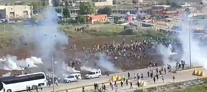 Turcia: Poliţia a dispersat o manifestaţie pro-palestiniană în apropierea unei baze militare – VIDEO