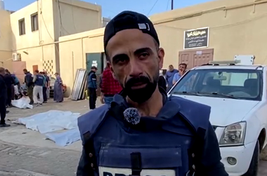 Un fotojurnalist şi-a pierdut copiii, patru fraţi şi nepoţii în urma unui atac la Israelului asupra unei tabere de refugiaţi din Gaza. Reuters a publicat un videoclip cu Mahmoud Al-Aloul - VIDEO