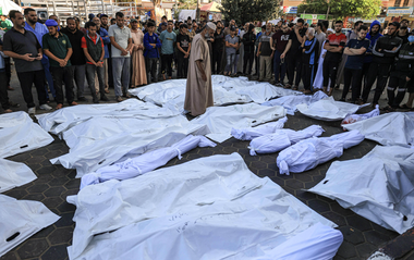 Bilanţul victimelor Războiului din Fâşia Gaza depăşeşte pragul de 10.000 de morţi, anunţă Hamas, trei sferturi copii, femei şi bătrâni, un bilanţ mai mare decât al tuturor războaielor Israelului în enclavă din ultimii 15 ani