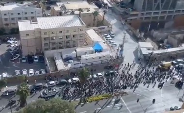 Creşte presiunea asupra premierului Netanyahu. Familiile ostaticilor israelieni au început un marş de cinci zile spre reşedinţa lui din Ierusalim - VIDEO