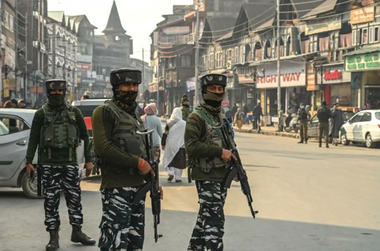 Opt presupuşi rebeli, ucişi în ciocniri cu armata indiană în Caşmirul indian
