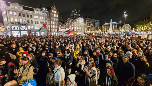 Manifestaţii împotriva extremei drepte în Olanda, după victoria lui Wilders în alegerile legislative care a stupefiat establishmentul olandez