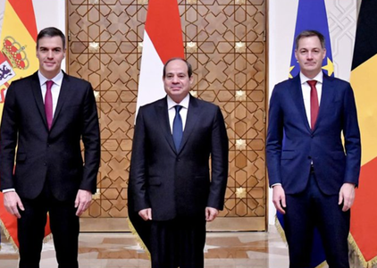 Preşedintele egiptean Abdel Fattah el-Sisi cere, în prezenţa lui Pedro Sanchez şi Alexander de Croo, la Cairo, recunoaşterea ”statului Palestina” şi integrarea acestuia în ONU