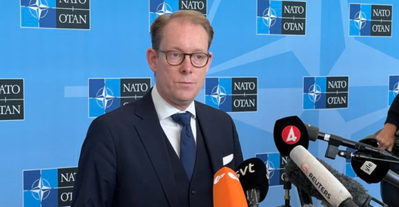 Turcia promite Suediei o aderare la NATO ”în câteva săptămâni”, anunţă ministrul suedez de Externe Tobias Billström înaintea unei reuniuni ministeriale la Bruxelles