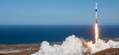 SpaceX a lansat primul satelit de spionaj al Coreei de Sud, după ce Phenianul şi-a lansat propriul satelit militar luna trecută