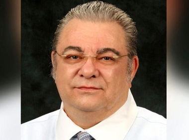 Autorul atacului armat din Las Vegas este un profesor universitar ”pe jumătate pensionar”, Anthony Polito, în vârstă de 67 de ani. El a candidat la un post la Universitatea Nevada, dar nu l-a obţinut. Victimele atacului, profesori şi personal, dar nu studenţi