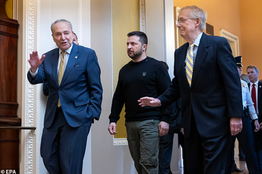 Preşedintele Senatului american Chuck Schumer anunţă ”progrese mari” şi speră la un acord, în curând, privind aprobarea anvelopei destinate Ucrainei. Negocieri între republicani, democraţi şi administraţia Biden continuă 