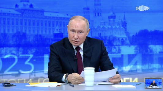 UPDATE-Putin, încrezător, promite în sesiunea de întrebări şi răspunsuri o Rusie care ”merge înainte” şi victoria în Ucraina