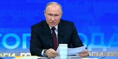 Vladimir Putin speră la un schimb de deţinuţi cu SUA, în vederea eliberării jurnalistului Evan Gershkovich şi fostului puşcaş marin Paul Whelan, acuzaţi de spionaj, dar subliniază că ”lucrurile nu sunt simple”