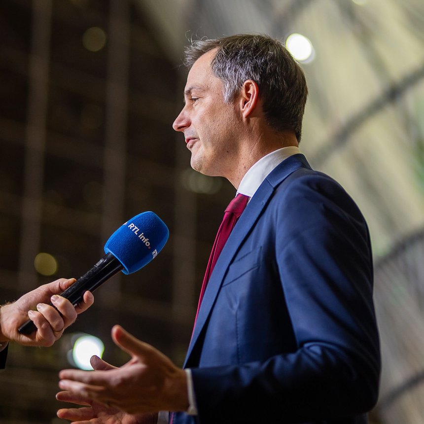 Mesajul premierului Belgiei către Orban: Dacă nu vă opuneţi prin veto, trebuie să vă ţineţi gura închisă după aceea. Cine a propus soluţia care a făcut posibilă decizia de deschidere a negocierilor de aderare cu Ucraina şi Moldova
