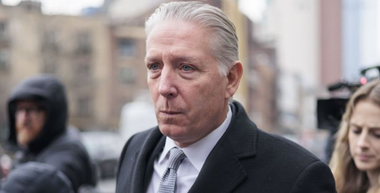 Un fost oficial de rang înalt în domeniul contraspionajului din FBI, Charles McGonigal, condamnat la patru ani de închisoare pentru că a lucrat pentru oligarhul rus Oleg Deripaska, vizat de sancţiuni. El a anchetat un oligarh rus rival al lui Deripaska