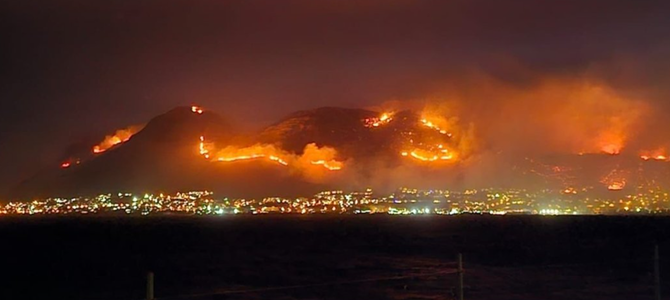 Două incendii fac ravagii în plin sezon turistic în Africa de Sud