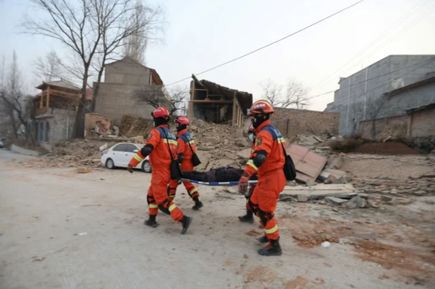 Bilanţul cutremurului din China a crescut la 149 de morţi. Două persoane sunt încă dispărute